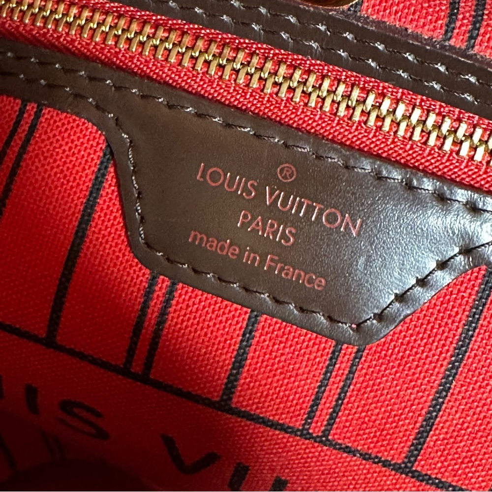 Louis Vuitton DE Neverfull MM Cherry Tote - Picture 16 of 16